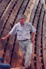 Michael Kasten in Tanah Biru, Sulawesi, Indonesia, 2001