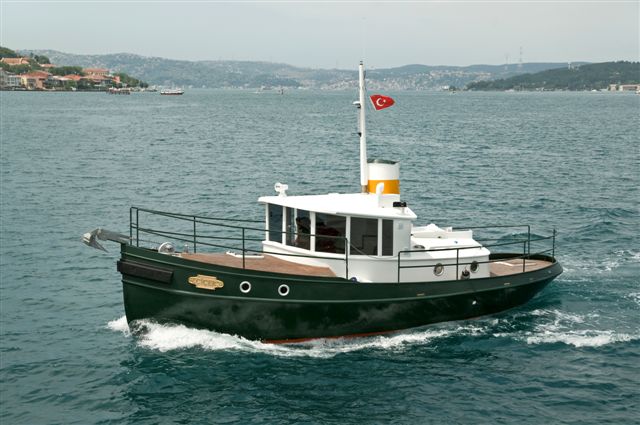 32' Tug Yacht TERRIER - Kasten Marine Design, Inc.
